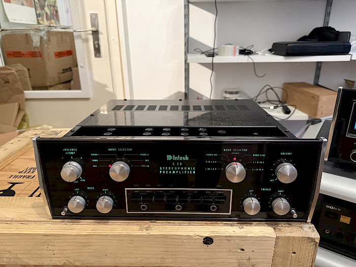 McIntosh C28 